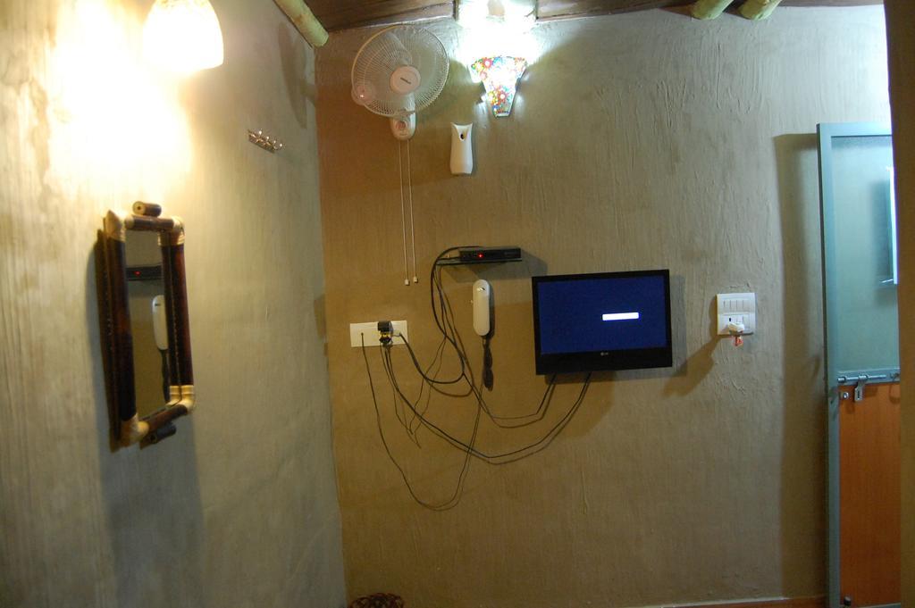 Shri Guest House Váránasí Pokoj fotografie