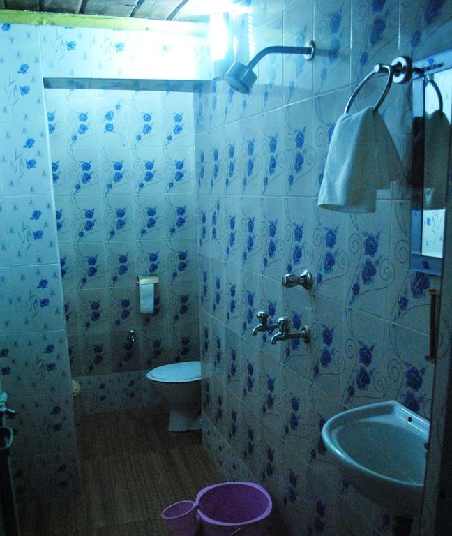 Shri Guest House Váránasí Pokoj fotografie